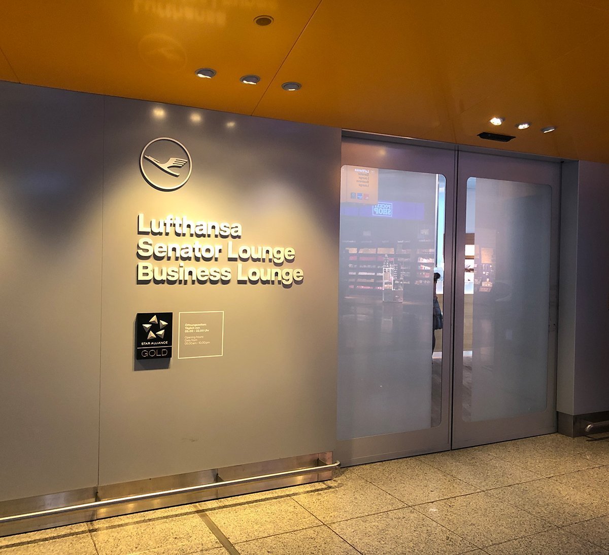 lufthansa lounge Frankfurt cover Lufthansa Frankfurt Lounge