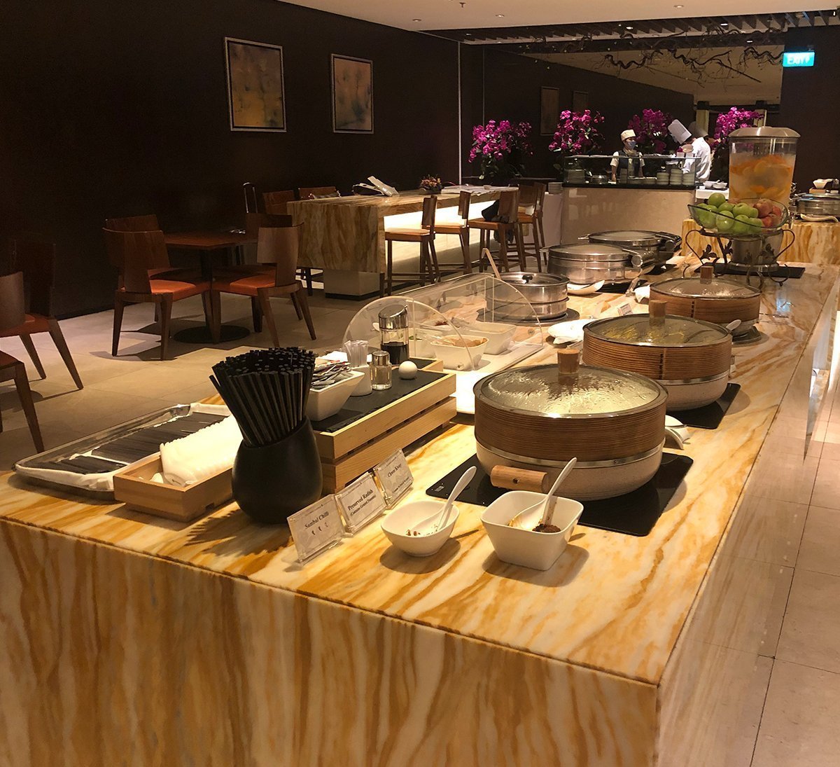 singaporechangicover singapore changi airport lounge